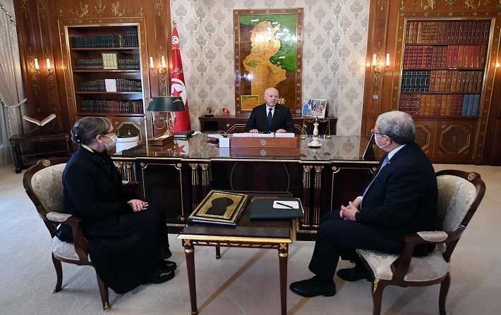 قيس سعيد : مقاومة المضاربة يجب أن تستهدف كبار المحتكرين في المقام الأول