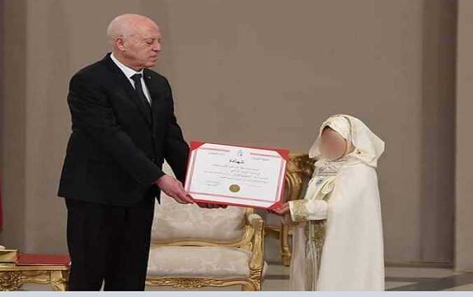 حتى الأطفال ‘عورات’ في رحاب مؤسسة الرئاسة