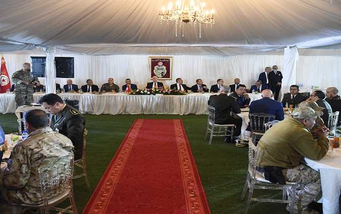 سعيد يشارك في مأدبة إفطار بمقر الوحدة المختصة للحرس الوطني ببئر بورقبة