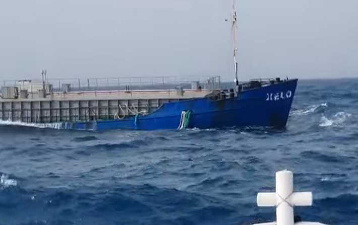 إصدار 7 بطاقات إيداع بالسجن في حق طاقم السفينة التي غرقت بخليج قابس