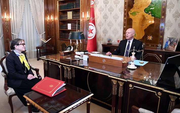 الوضع الإقتصادي والمالي محور لقاء قيس سعيد بنجلاء بودن