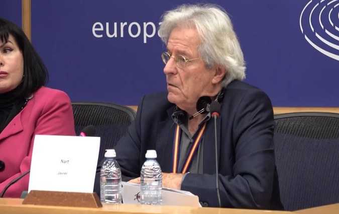 نائب بالبرلمان الأروبي يصف قيس سعيد بـ’المصاب بالتوحد’