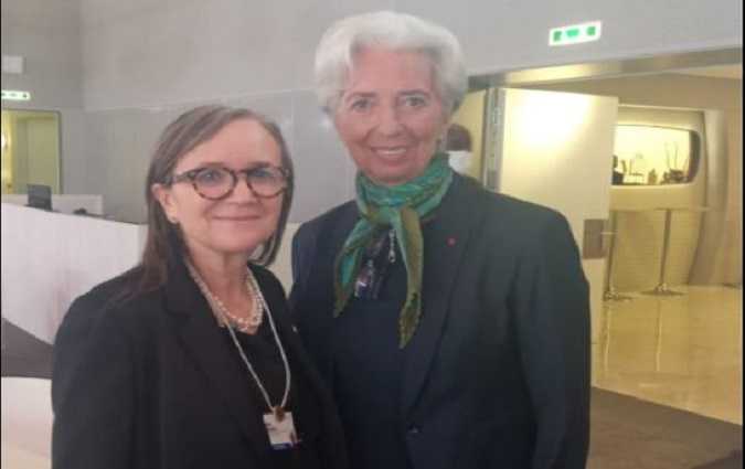 دافوس- رئيسة الحكومة تلتقي عددا من كبار مسؤولي الدول والمؤسسات الدولية