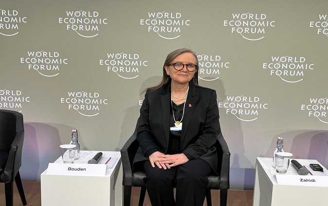 دافوس – رئيسة الحكومة تشارك تجربة تونس الرائدة  في مجال حقوق المرأة