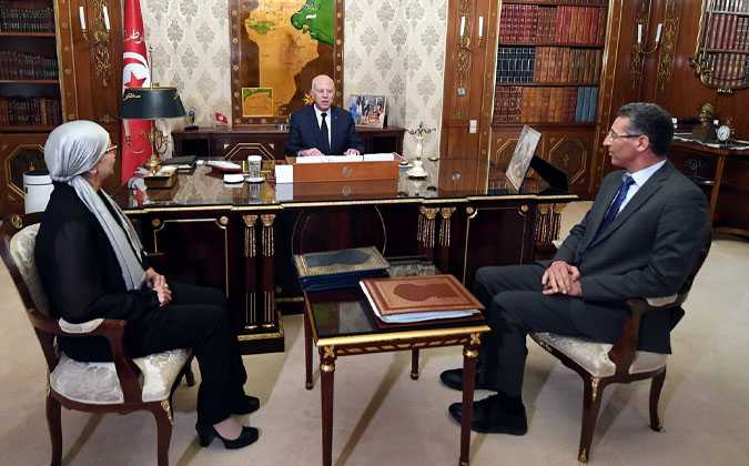 قيس سعيد : لا أحد فوق القانون و لا يمكن تطهير البلاد الا بتطبيق القانون