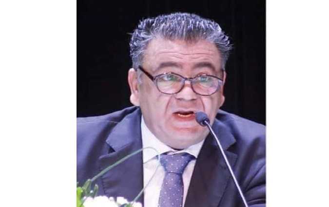 الكاتب رضا مامي يتوج بجائزة جديدة في معرض مدريد للكتاب