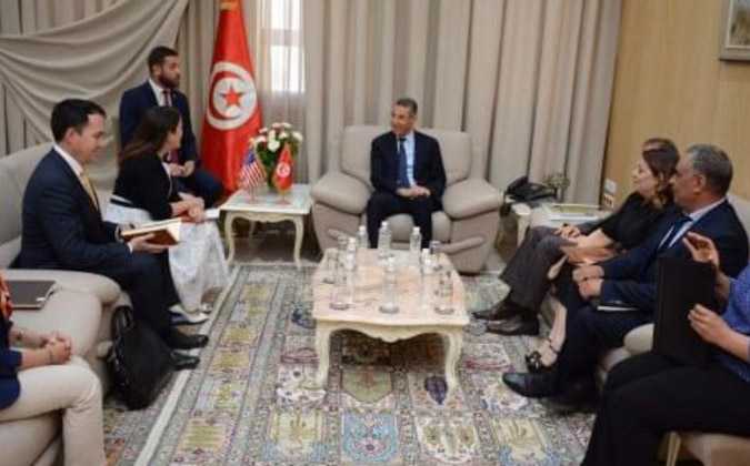 توفيق شرف الدين يلتقي القائمة باعمال سفارة الولايات المتحدة الامريكية