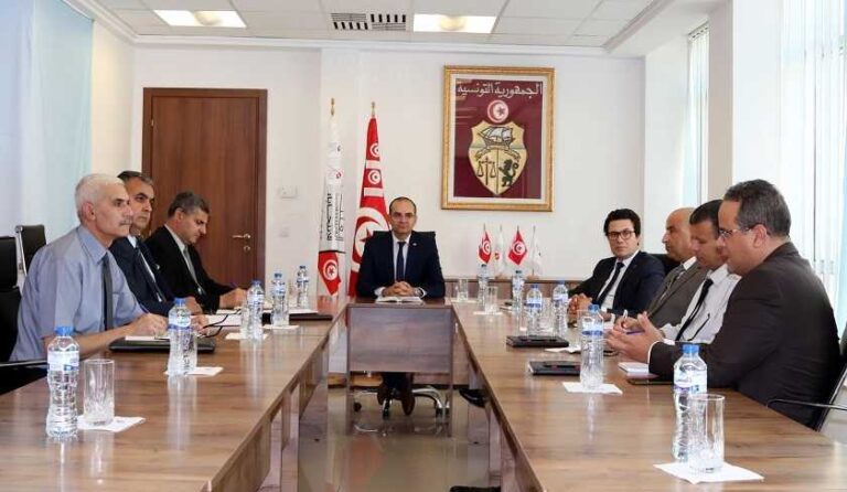 إجتماع تنسيقي بين ممثلين عن هيئة الإنتخابات وإطارات من الداخلية