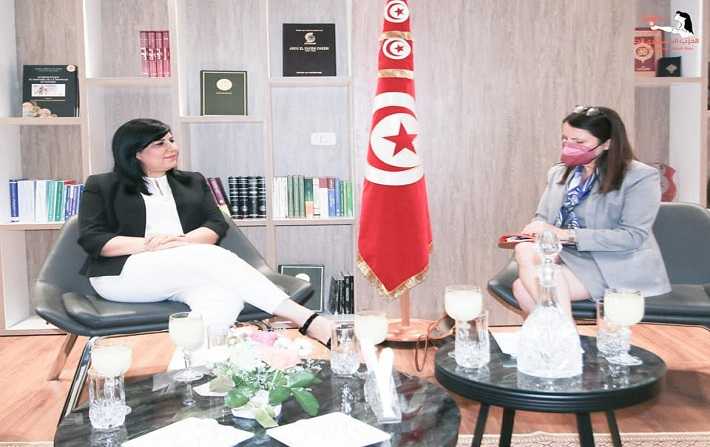 القائمة بالأعمال بسفارة الولايات المتحدة الأمريكية بتونس في ضيافة عبير موسي