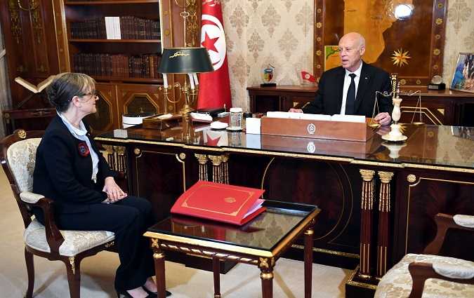 سعيد يدعو اللجنة المكلّفة بملف استرجاع الأموال المنهوبة الموجودة بالخارج إلى الانعقاد في أقرب الآجال