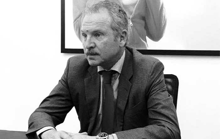 وفاة رجل الأعمال عزيز زهير