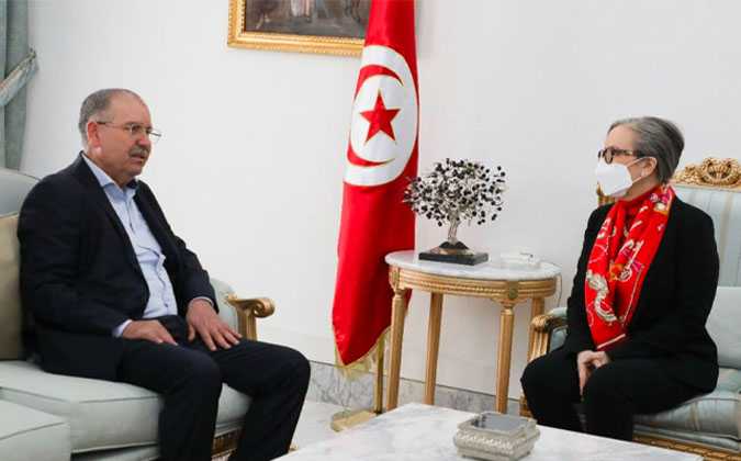 عودة التفاوض بين المنظمة الشغيلة وحكومة نجلاء بودن