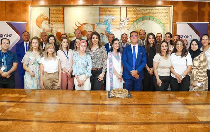 QNB يكرم لمياء حكيم أول امرأة من أطفال القمر في العالم تنال درجة دكتوراه