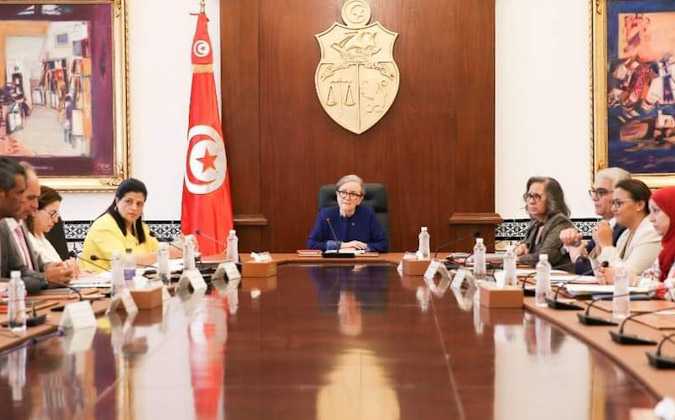 العودة المدرسيّة والجامعية محور اجتماع وزاري بالقصبة