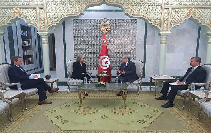 الجرندي يتسلّم نسخة من أوراق اعتماد سفيرة كندا بتونس
